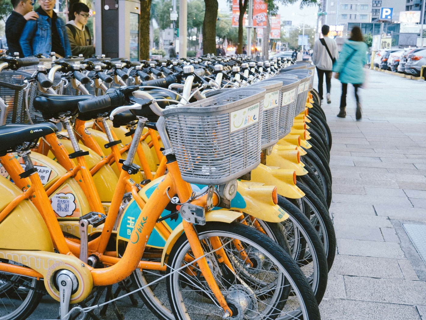 Sharing services are usually tried first for recreational trips. © Photo Esther T / Unsplash 