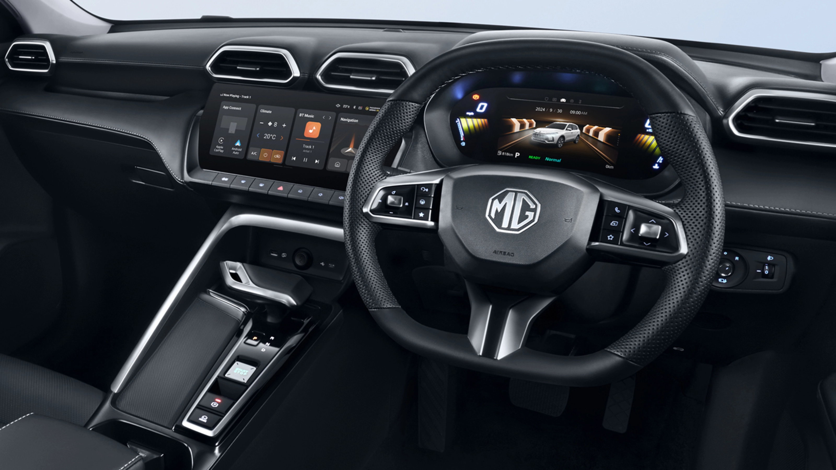 Innenraum eines MG Fahrzeugs mit digitalem Cockpit, Lenkrad und zentralem Touchscreen.