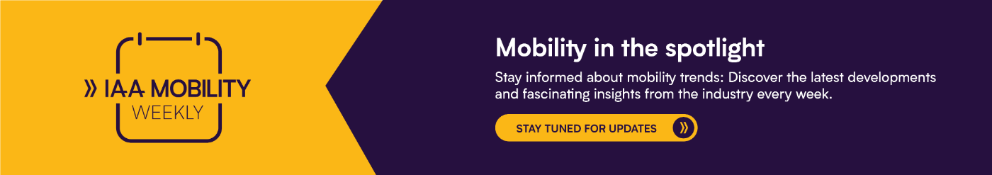 Banner with the text “IAA MOBILITY WEEKLY” and a call to stay informed about the latest developments in the mobility sector.